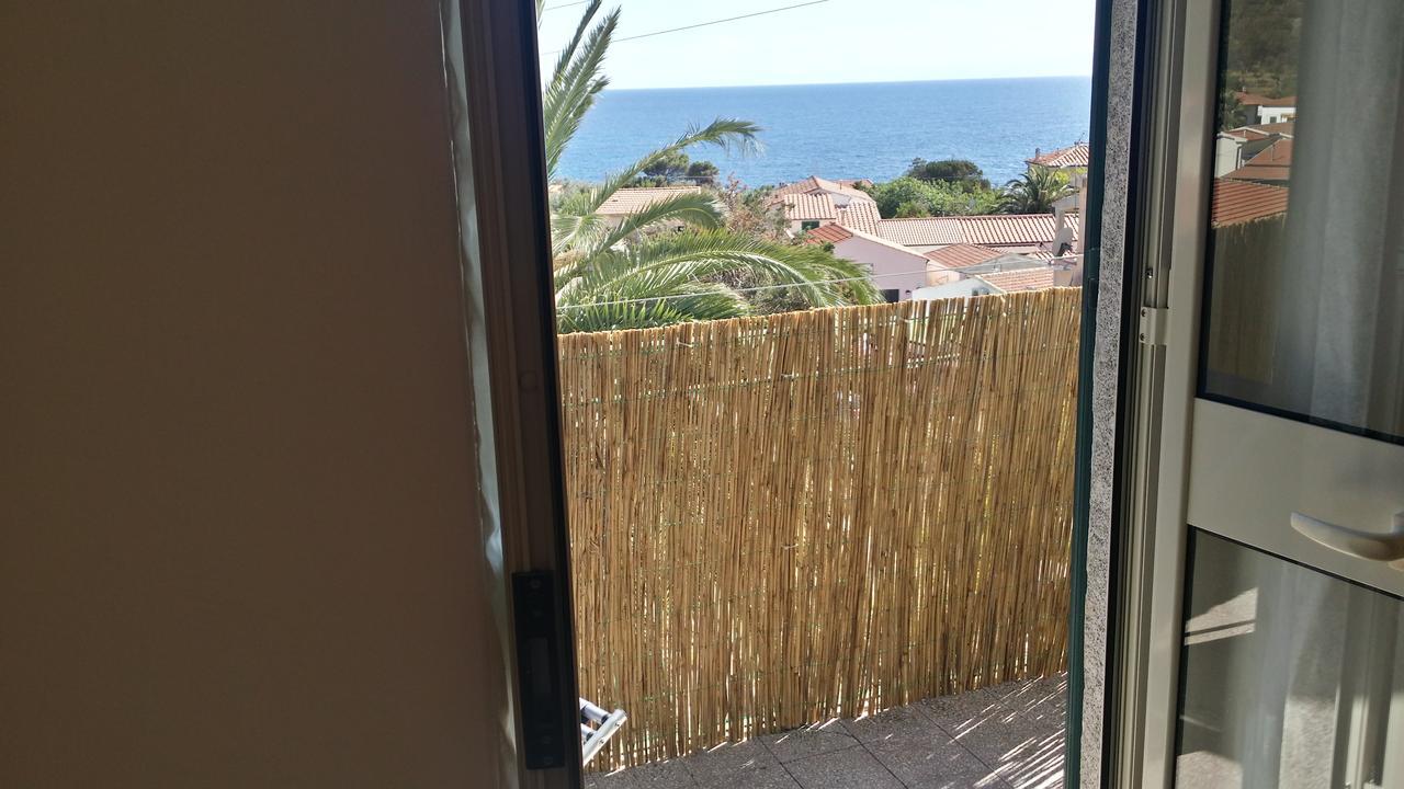 Ferienwohnung La Casa Del Sole Pomonte Exterior foto